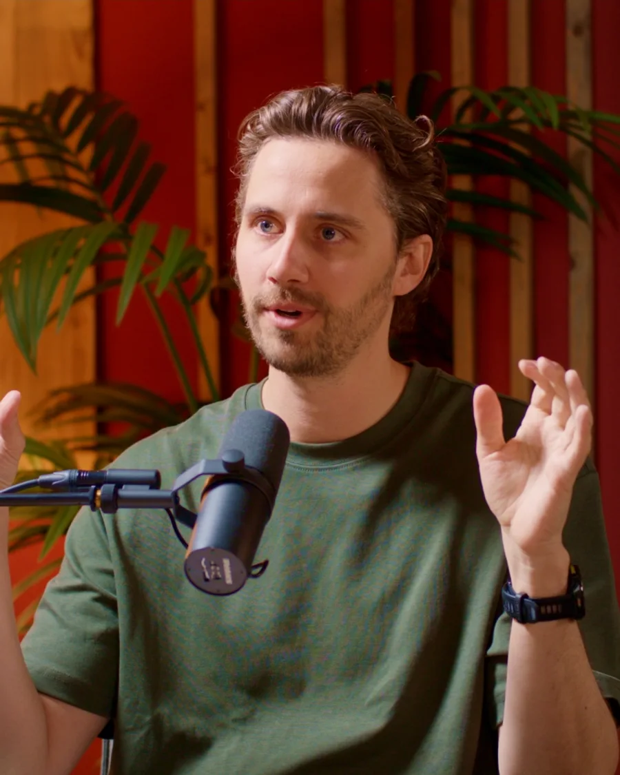 Andre Retterath im Gespräch im Founder-Mode-Studio