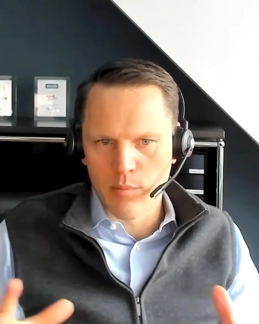 Christoph Jost erklärt im Founder-Mode-Gespräch (Remote-Aufnahme)