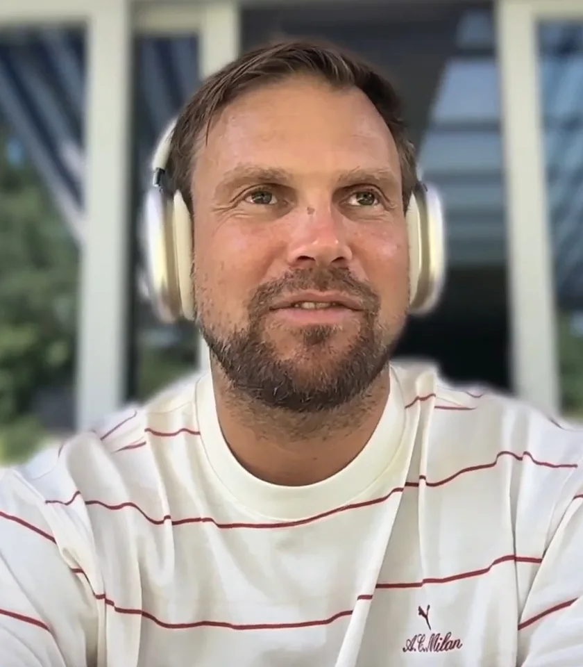Moritz Fürste smiling (remote recording)