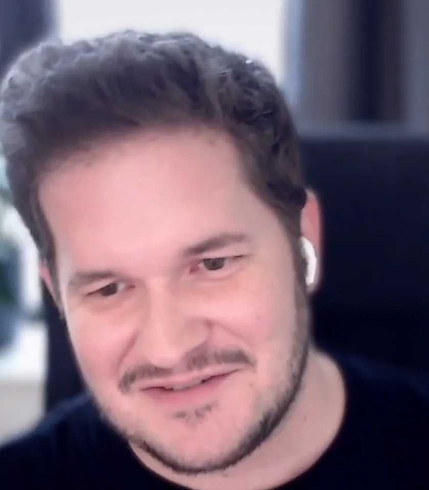 Thomas Bachem lächelt