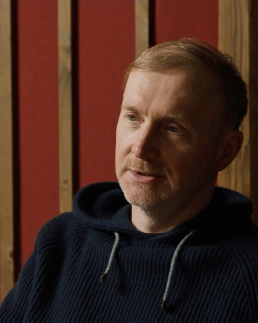 Lukasz Gadowski talking in the Founder Mode studio