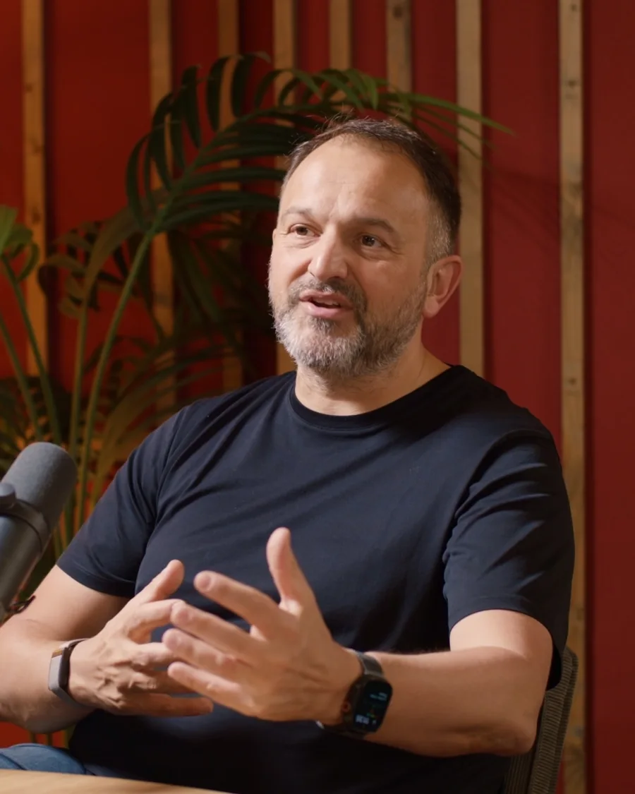 Mirko Novakovic talking in the Founder Mode studio